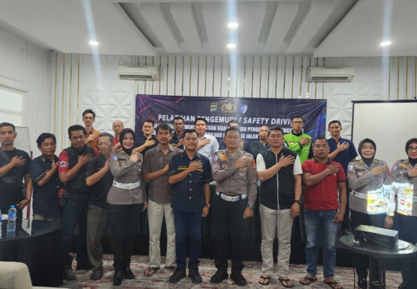 Pelatihan Safety Driving DPD ORASKI SB Lampung dengan POLDA Lampung